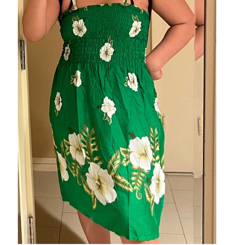 Hibiscus Collection Hawaii Green Floral Smocked Midi Dress